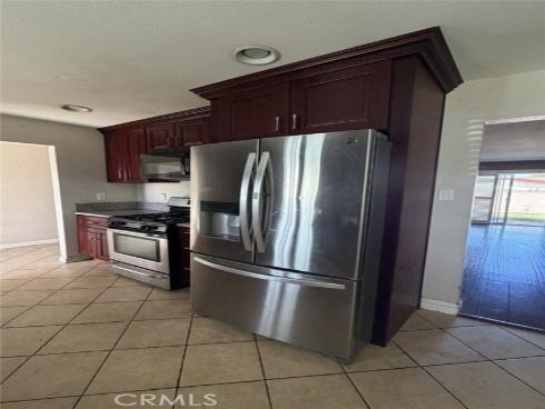 7233  Hayes  , Buena Park, CA