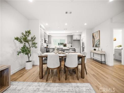 7692  9th  113  Street, Buena Park, CA