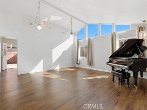 8291  San Helice   Drive, Buena Park, CA