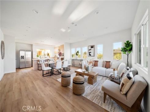 7692  9th  114  Street, Buena Park, CA