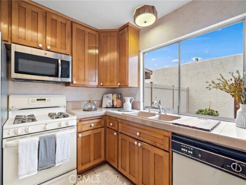 4555  Toledo  , Buena Park, CA