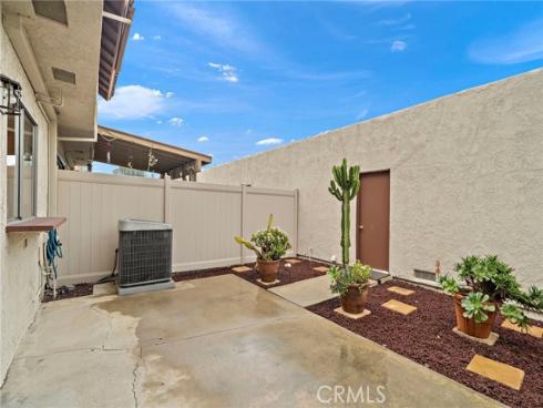 4555  Toledo  , Buena Park, CA