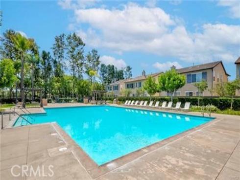 17  Citrus Glen  , Buena Park, CA