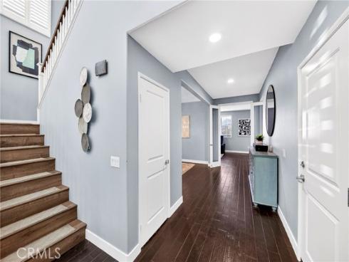 17  Citrus Glen  , Buena Park, CA