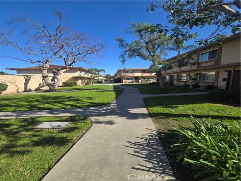 8792  Valley View  B , Buena Park, CA
