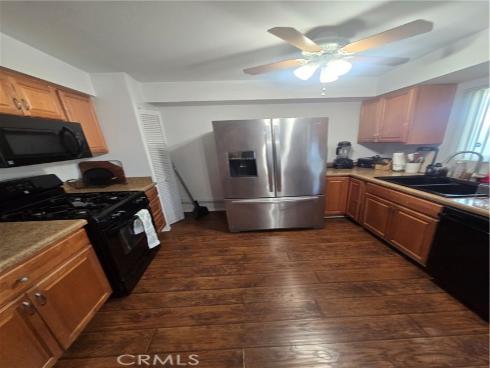 8792  Valley View  B , Buena Park, CA