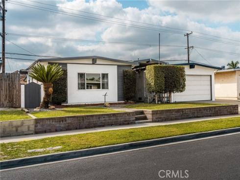 8196  Lime   Circle, Buena Park, CA