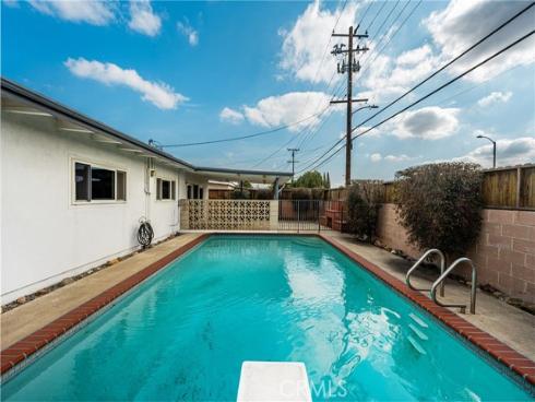 8196  Lime   Circle, Buena Park, CA