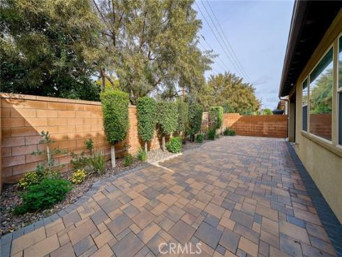 10041  Elizabeth   Lane, Buena Park, CA