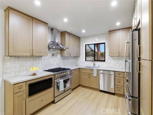 6861  Frost  , Buena Park, CA