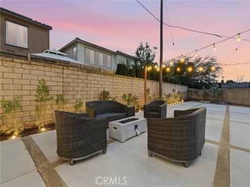 6861  Frost  , Buena Park, CA