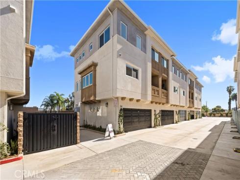 7692  9th  111  Street, Buena Park, CA