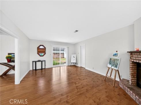 7961  La Corona   Way, Buena Park, CA