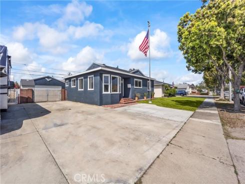 8333  Portulaca  , Buena Park, CA