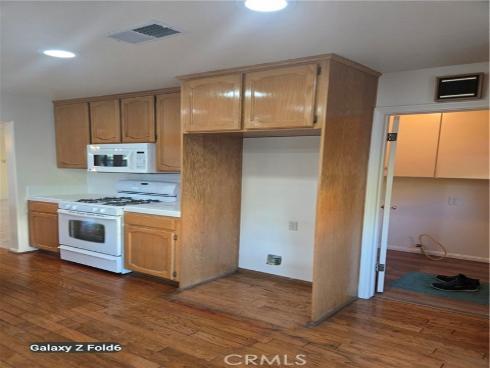 5174  Fox Hills  , Buena Park, CA