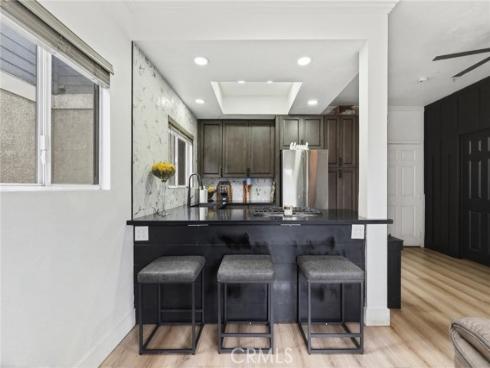 7361  8th  4 , Buena Park, CA