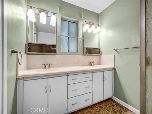 6361  Los Robles  , Buena Park, CA