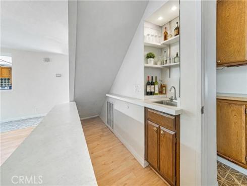 8237  Henshaw  , Buena Park, CA