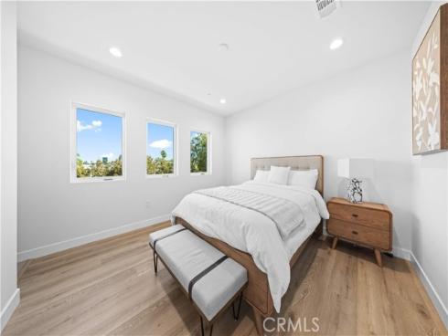 7692  9th  106  Street, Buena Park, CA