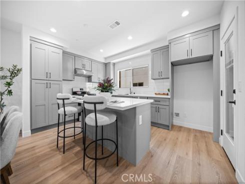 7692  9th  106  Street, Buena Park, CA