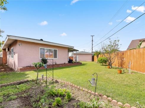 8223  Cyclamen  , Buena Park, CA