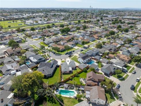 8223  Cyclamen  , Buena Park, CA