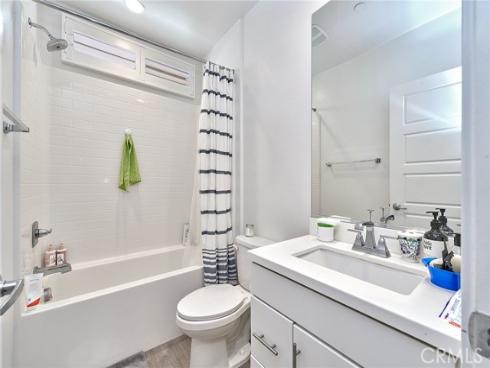 5868  Spring  , Buena Park, CA