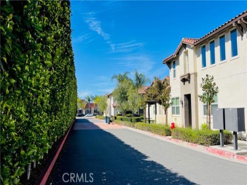 8572  Corsica  , Buena Park, CA