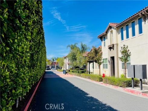 8572  Corsica  , Buena Park, CA