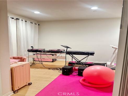 6970  Crimson  , Buena Park, CA