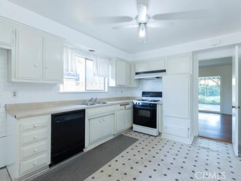 7451  Blackhawk  , Buena Park, CA