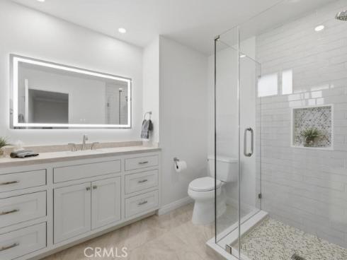 6470  Brahms   Circle, Buena Park, CA