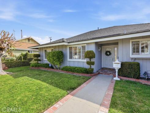 6470  Brahms   Circle, Buena Park, CA
