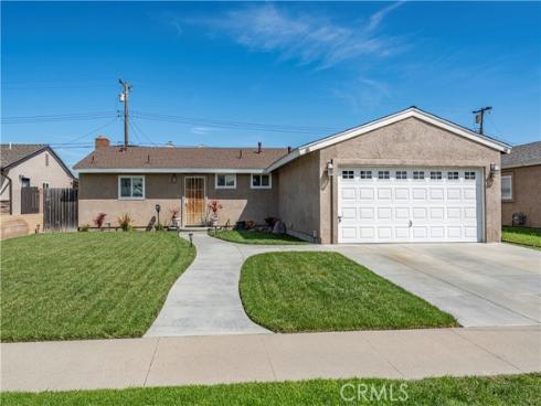 10460 Lorinda Avenue