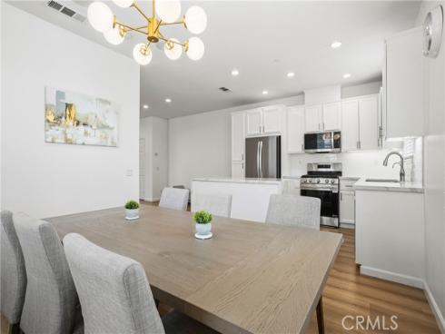 11  Sutherland   Court, Buena Park, CA