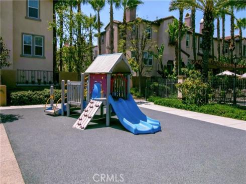 11  Sutherland   Court, Buena Park, CA