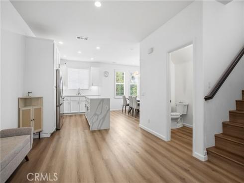 11  Sutherland   Court, Buena Park, CA