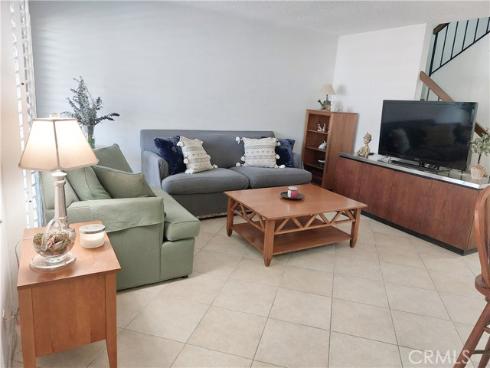 8137  Woodland  , Buena Park, CA