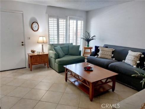 8137  Woodland  , Buena Park, CA