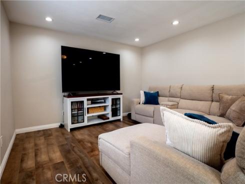 7041  Indiana  , Buena Park, CA