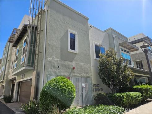 7011  Oregon  , Buena Park, CA