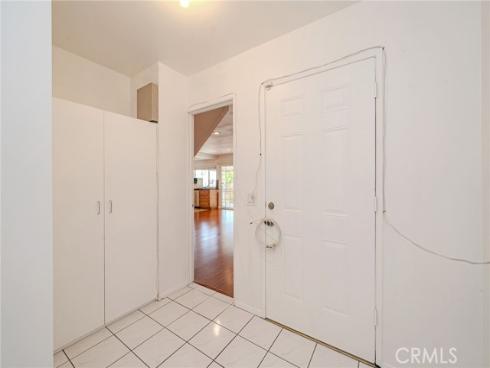 8175  Mammoth  , Buena Park, CA