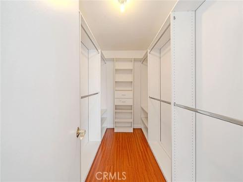 8175  Mammoth  , Buena Park, CA