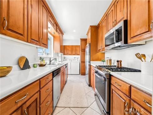 8102  San Hilario   Circle, Buena Park, CA