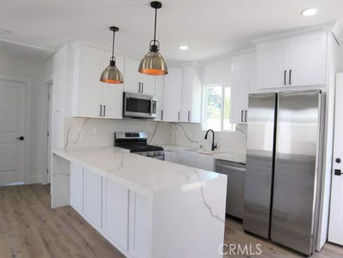 8101  Taylor  , Buena Park, CA