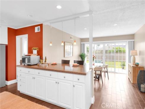 10447  Claudia  , Buena Park, CA