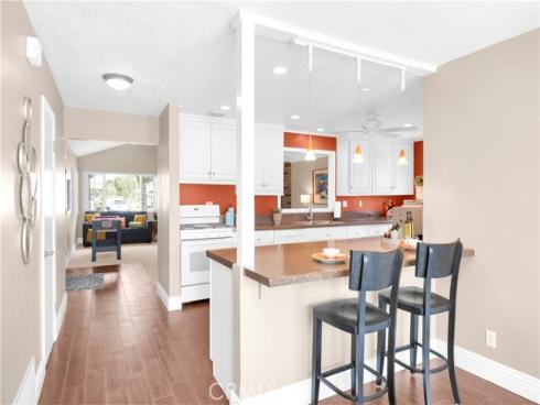 10447  Claudia  , Buena Park, CA