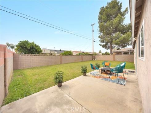 10447  Claudia  , Buena Park, CA