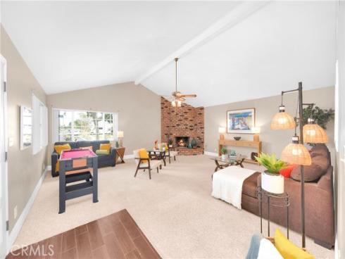 10447  Claudia  , Buena Park, CA