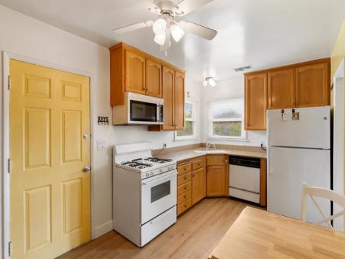 6641  Del Rosa   Road, Buena Park, CA